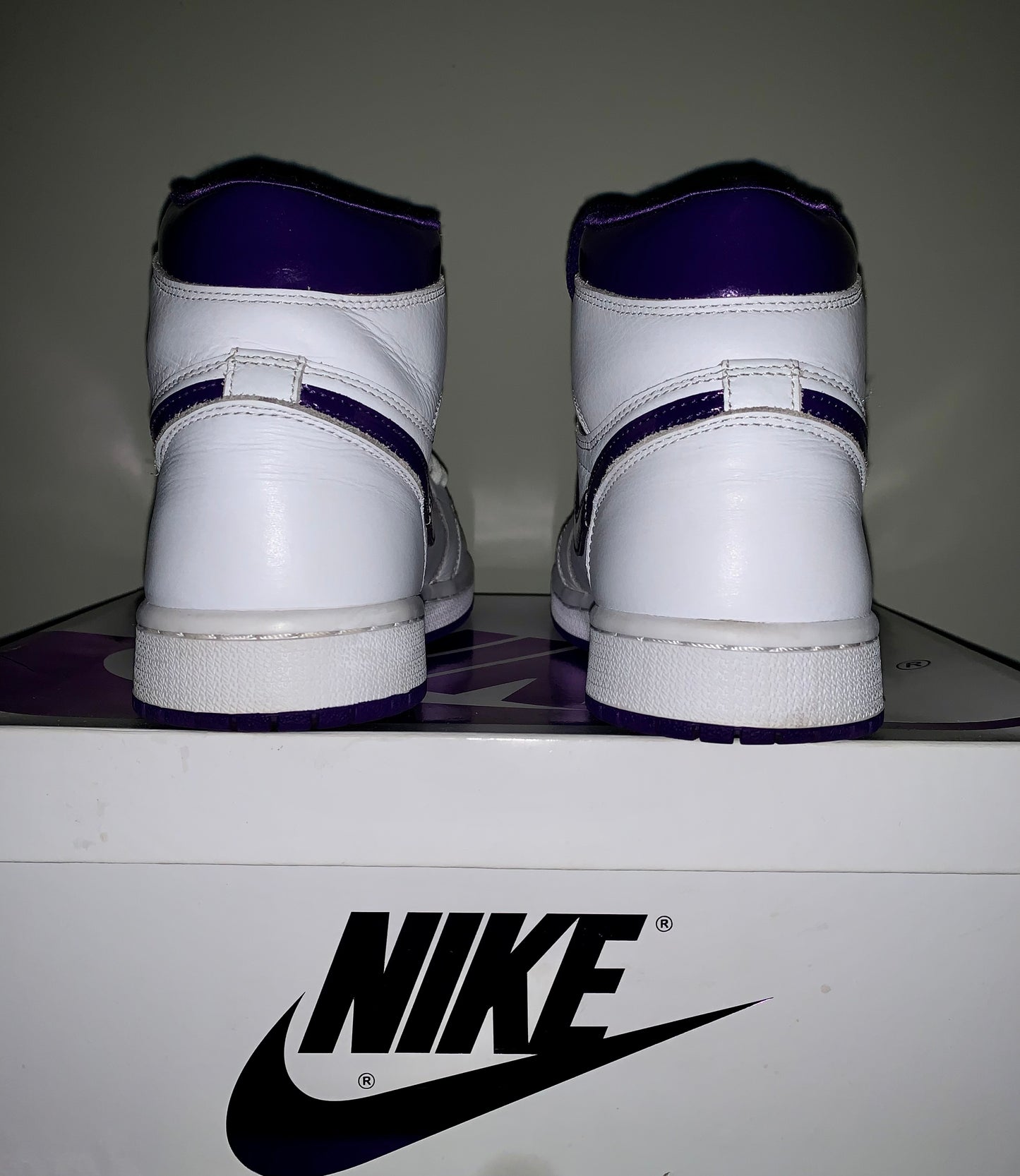 2021 Wmns Air Jordan 1 High OG 'Court Purple' Size 8W