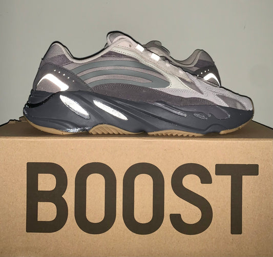 2019 Yeezy Boost 700 V2 'Tephra' Size 12.5M