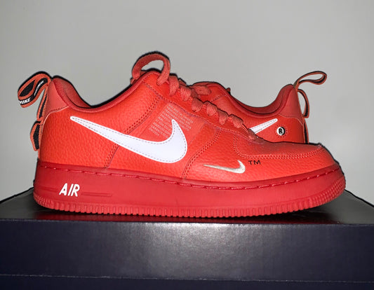 2018 Air Force 1 '07 LV8 'Overbranding' Size 7.5M